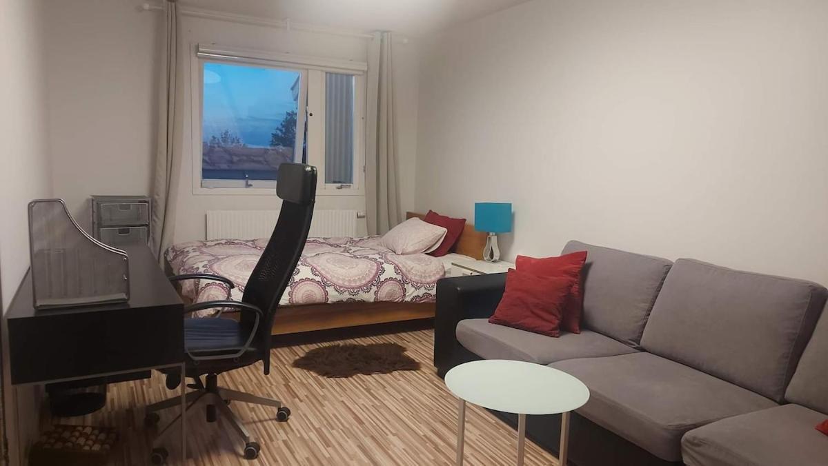 10 Beds For Workers * Göteborg